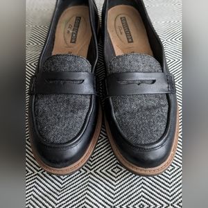 Clark's Riasie Eletta Penny Loafers